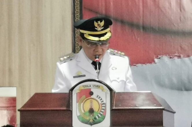 
					Frederick Victor Palimbong, Bupati Toraja Utara. Foto: Istimewa