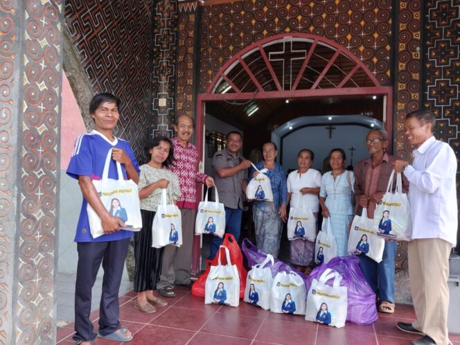 
					Nasdem Peduli berbagi Kasih kepada masyarakat di Toraja. Foto: Istimewa