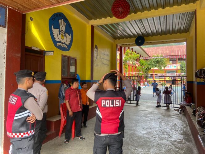 
					Perintis Presisi Polres Toraja Utara kembali menggelar patroli dialogis disejumlah titik di Tana Toraja. Foto: Istimewa