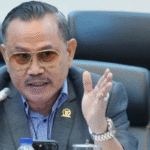 Frederik Kalalembang Anggota DPR RI Komisi III Kecewa Eksekusi Tongkonan Ka'pun di Toraja Gunakan Excavator 57320251208120409