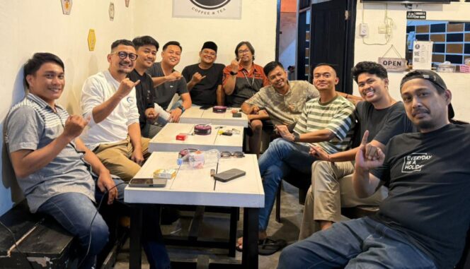 
					Sejumlah Anggota HIPMI dan simpatisan dukungan Zulfikar Syarifuddin jadi Ketua HIPMI Kota Palopo. Foto: Istimewa