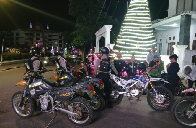 
					Jaga Kamtibmas jelang Natal dan Tahun Baru, Polri gelar Patroli Preventif di wilayah hukum Polres Tana Toraja. Foto: Istimewa