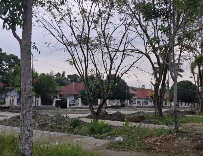 
					Proyek Rehabilitas Rumah Anggota DPRD Halmahera Timur ,Habiskan Anggaran Rp.2,7 Milyar