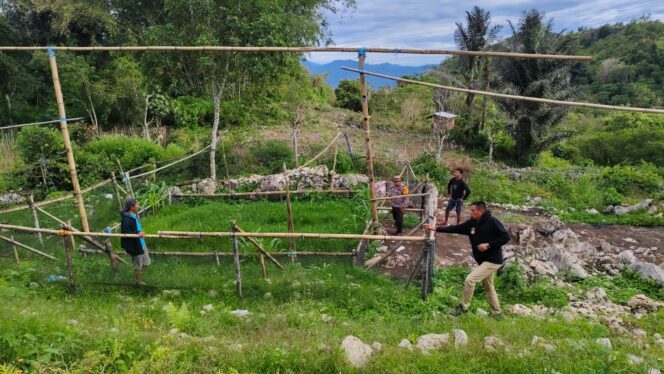 
					Polres Enrekang cek lokasi sambung ayam di Kecamatan Alla'. Foto: Istimewa