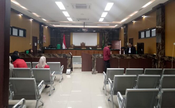 
					Sidang Kekerasan Seksual Dokter JHS kembali digelar di PN Belopa. Foto: Istimewa