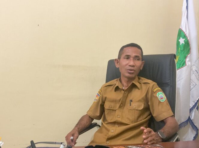 
					Kadis Pendidikan Haltim Tegaskan Bahwa SK Bupati Terkait Pengangkatan Dan Penunjukan Kepala Sekolah Tidak Dapat Di Batalkan Meski Dapat Protes Dari Warga