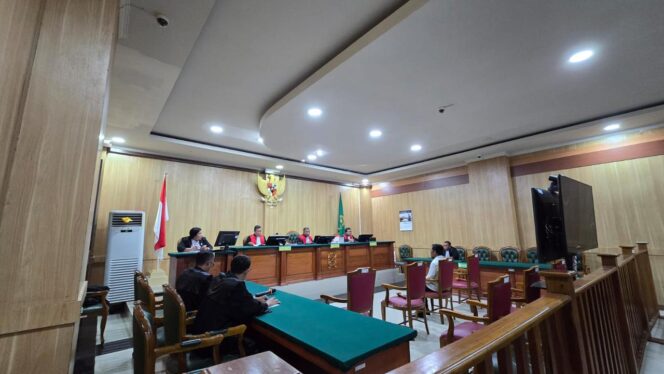 
					Kades Baburino RS Resmi Dijatuhi Hukuman Penjara 5 Tahun Dalam Perkara Korupsi Dana Desa Dan Alokasi Dana Desa