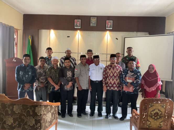 
					Kantor Wilayah Kementerian Agama Halmahera Timur Telah Menetapkan Besaran Zakat Fitrah Rp. 40.000. Per jiwa