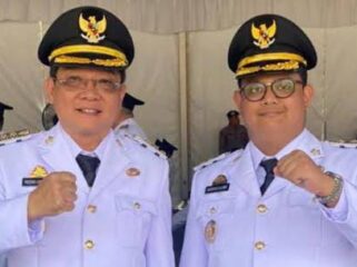 Bupati Toraja Utara Frederik Victor Palimbong bersama Wakil Bupati Toraja Utara Andrew Branch Silambi. Foto: Istimewa