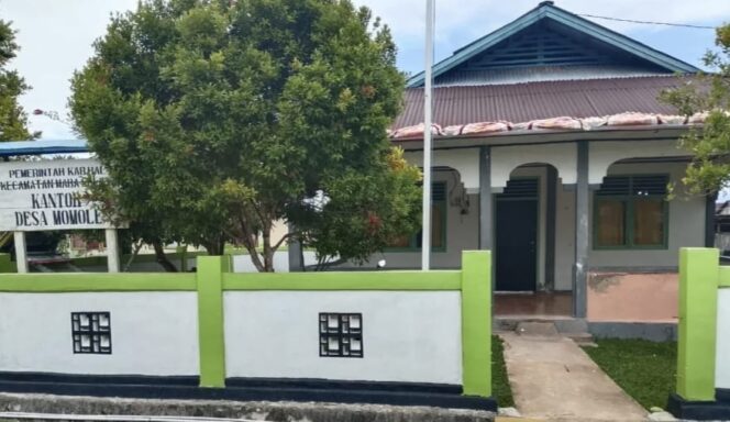 
					Warga Desa Momole Minta Pemdes Transparansi Pengelolaan Anggaran DD dan ADD