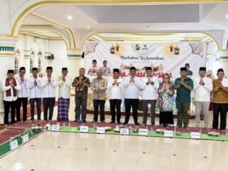 Kapolres Toraja Utara, AKBP Stephanus Luckyto hadiri buka puasa bersama di Masjid Raya Rantepao. Foto: Istimewa