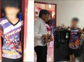 Pelaku IA (18) saat diamankan Polisi. Foto: Istimewa