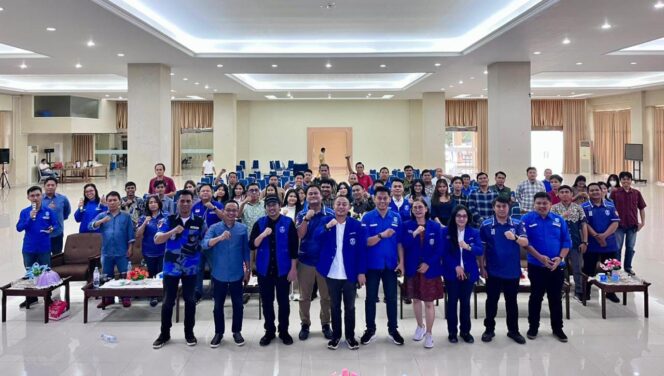 
					Pengurus dan Anggota DPD GAMKI Sulsel. Foto: Istimewa