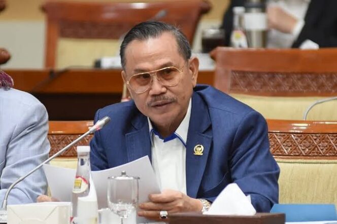 
					Irjen Pol (Purn) Frederik Kalalembang, Anggota DPR RI. Foto: Istimewa