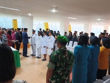 Pelantikan Camat dan Lurah di Toraja Utara, di Ruang Pola Kantor Bupati pada Kamis (23/4/2026). Foto: Istimewa