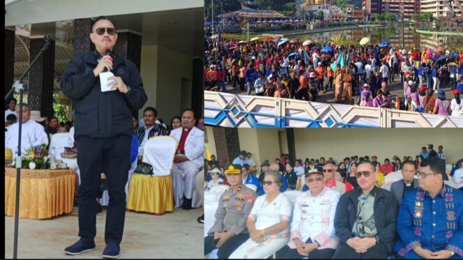 
					Anggota DPR RI Fraksi Demokrat Frederik Kalalembang saat menghadiri Doa bersama Sangtorayan di Toraja, Sabtu (25/4/2026). Foto: Istimewa