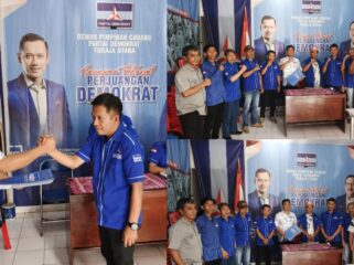 Priyanto Soma (kanan) saat menerima dukungan dari 13 DPAC di Toraja Utara sebagai Calon Ketua Demokrat Toraja Utara. Foto: Istimewa