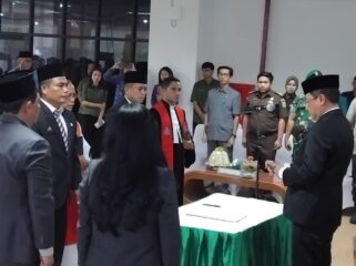 Pelantikan Pejabat Dilingkup Pemda Toraja Utara oleh Bupati Frederik Victor Palimbong pada Kamis (18/6/2026). Foto: Istimewa