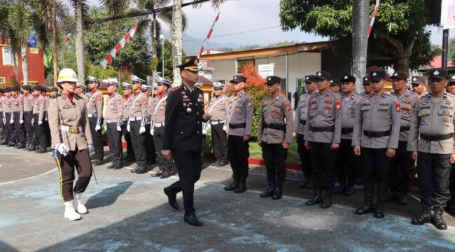 Suasana Upacara HUT Bhayangkara ke 80 di Polres Tana Toraja. Foto: Istimewa