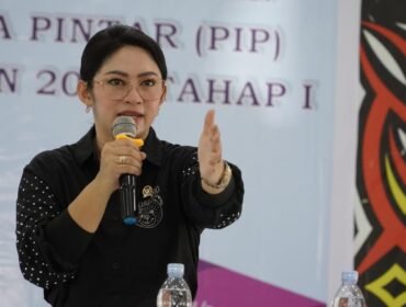 Eva Stevany Rataba, Anggota DPR RI. Foto: Istimewa