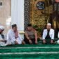 AKBP Yoseph Adi R. Sudrajat silahturahmi di Masjid Besar Rantepao. Foto: Istimewa