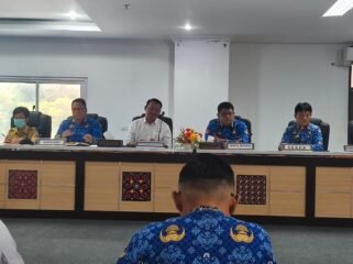 Konferensi pers terkait hasil uji laboratorium dugaan keracunan MBG di Toraja Utara. Foto: Istimewa
