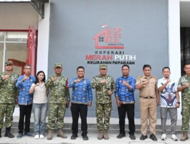 Danrem 141/Toddupuli Kolonel TNI Robinson Tallupadang kunjungi Koperasi Desa Merah Putih. Foto: Istimewa