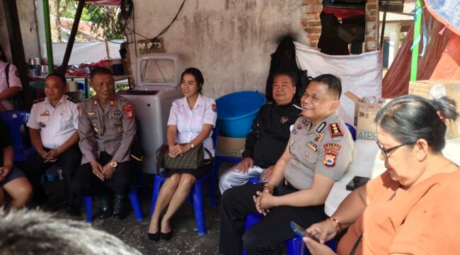 AKBP Yoseph Adi R. Sudrajat Kapolres Toraja Utara gelar kegiatan Kumpul Bersama Masyarakat. Foto: Istimewa
